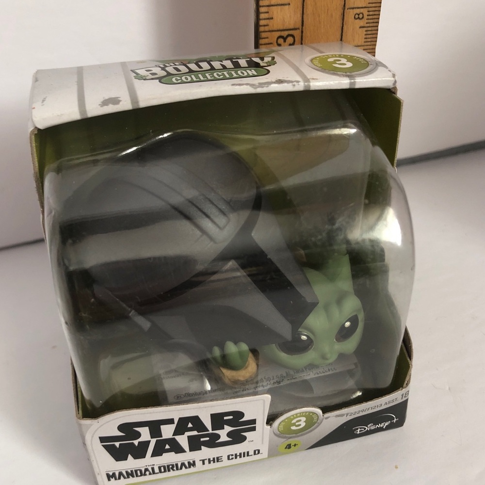 Star Wars Hasbro Disney The Bounty Collection Series 3 #18 The Child Figure